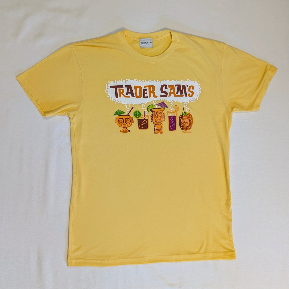 Disney Trader Sam’s Shag Wonderground Gallery Shirt | Yellow | EUC | Med